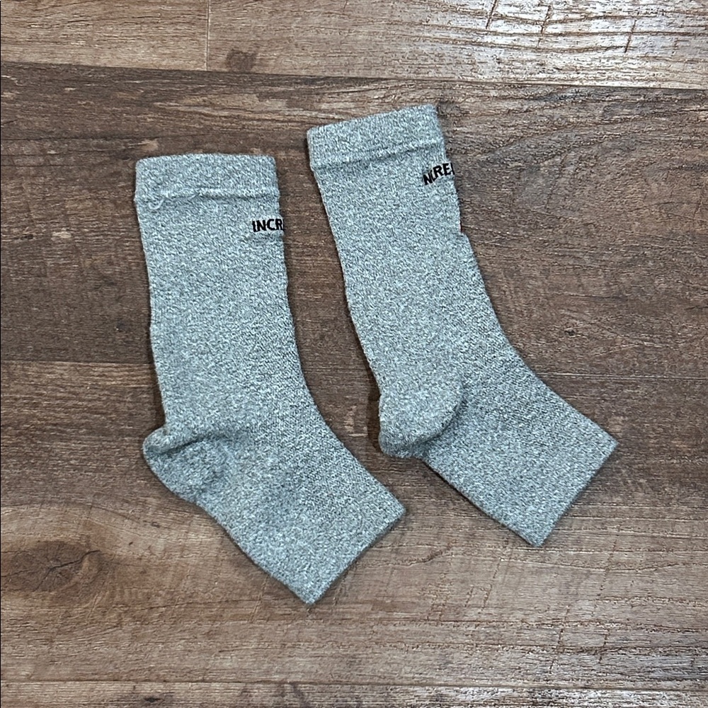 Incrediwear Set of Ankle Sleeves Size L - Picture 2 of 8